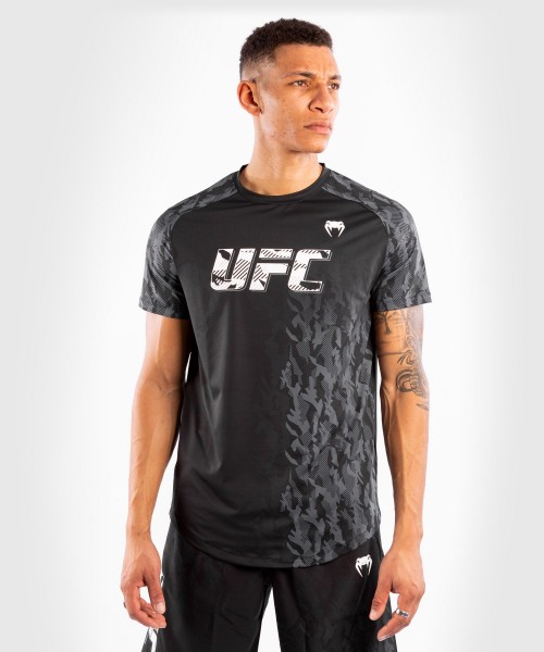 VENUM UFC Fight Week Dry Tech Shirt schwarz
